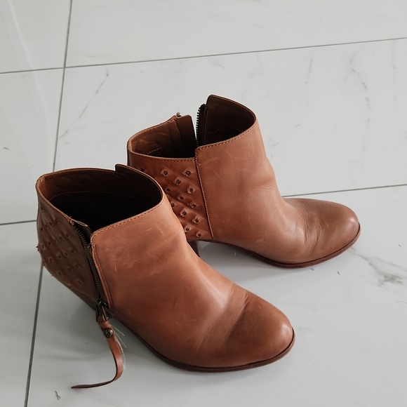 Booties - Picture 5 of 5